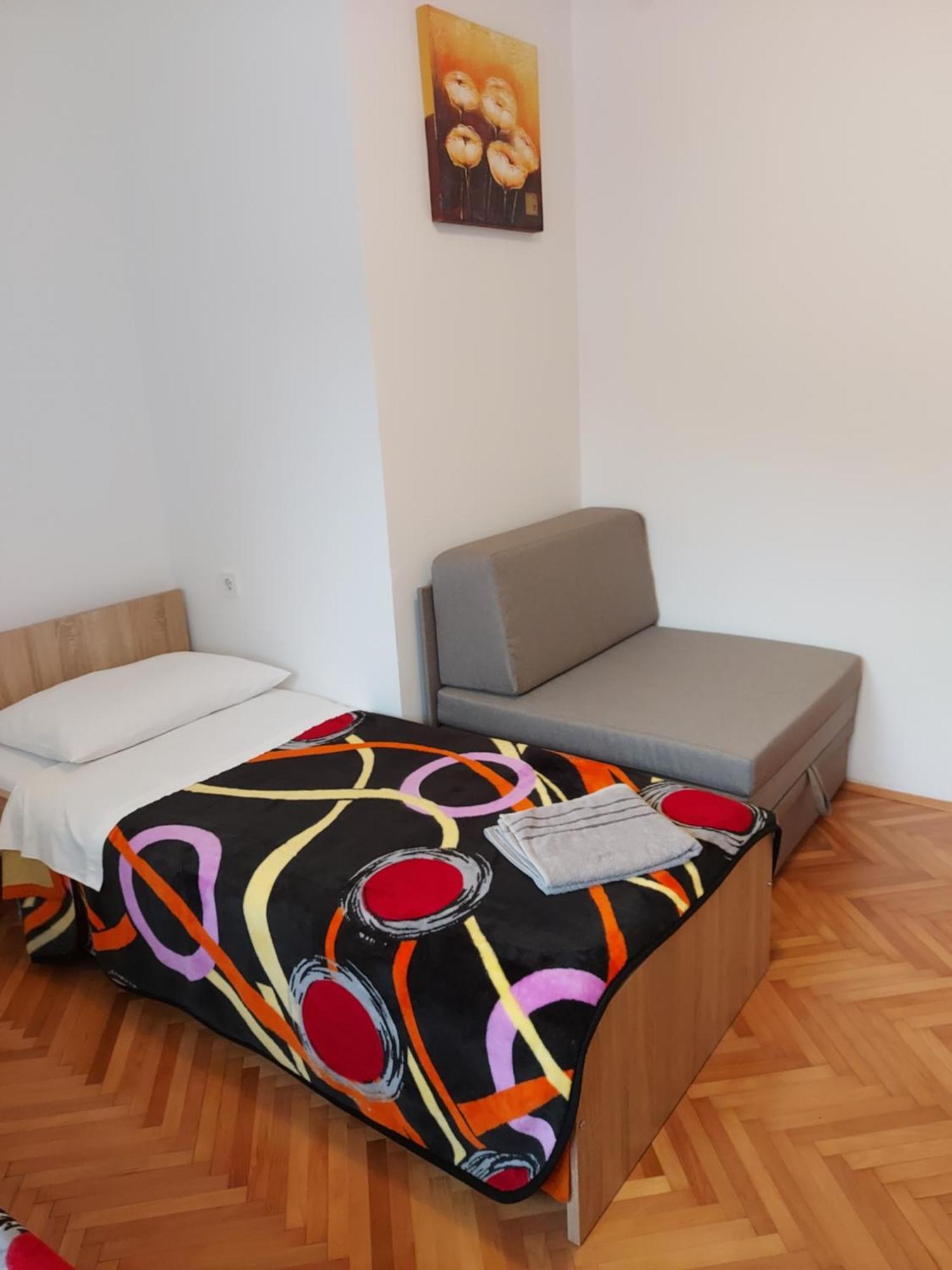 Elena Rooms Pasjak 外观 照片
